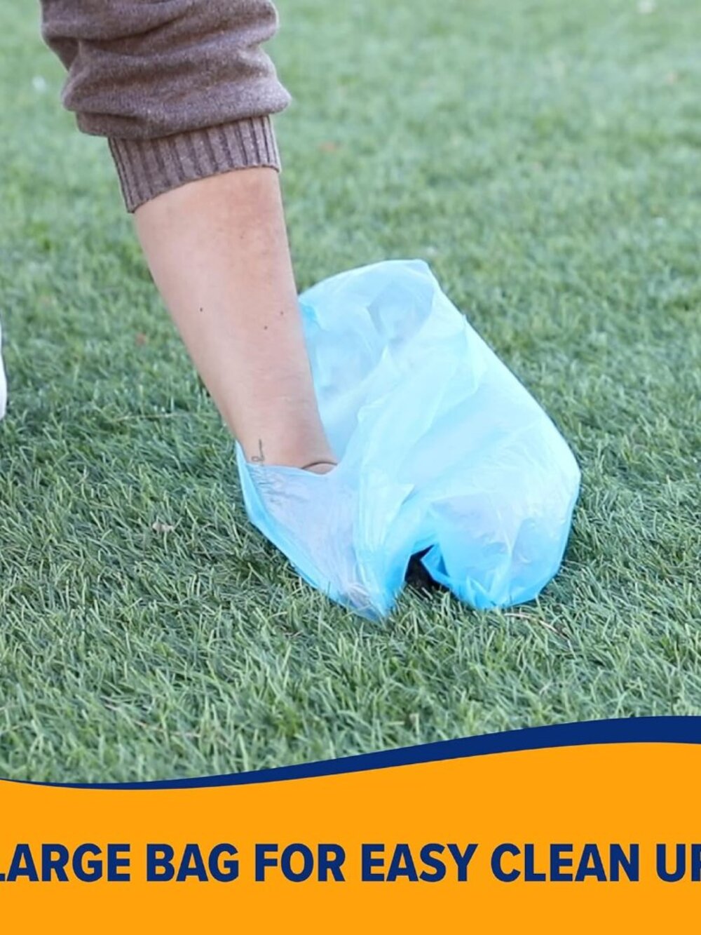 Easy-Tear Disposable Dog And Cat Waste Bags With Activated Baking Soda, 180 Dog - Picture 4 of 7